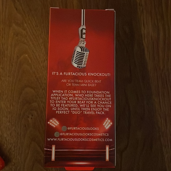 The Perfect Duel Makeup Duo - Picture 5 of 5